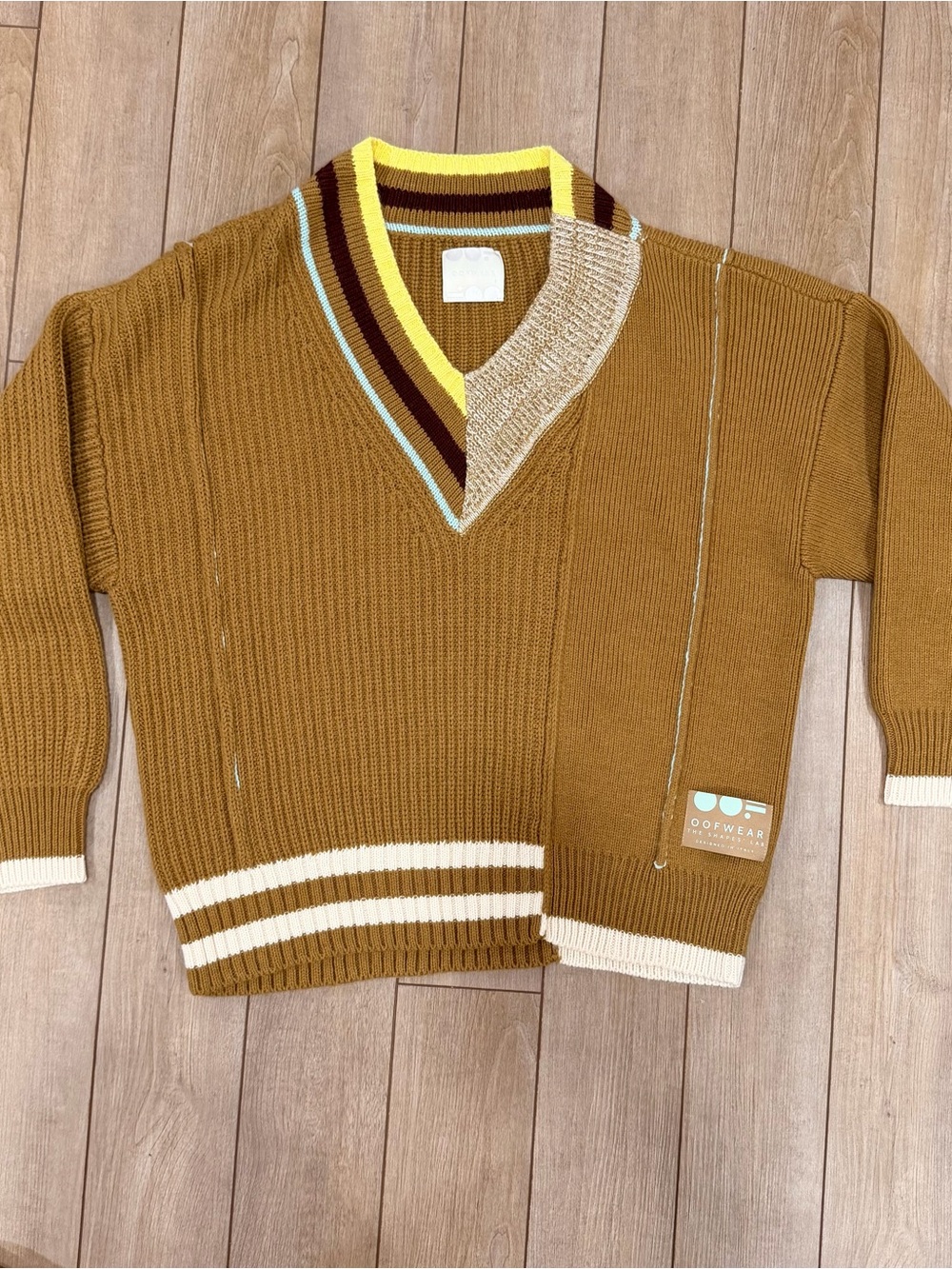 Men's Tan V-Neck Ribbed Sweater with Contrast Trim